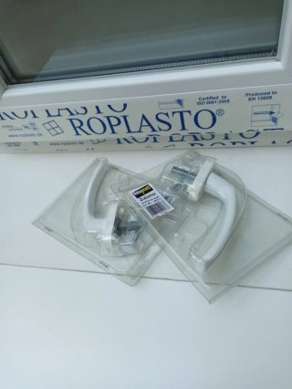 Ventana PVC Doble Cámara 3 Vidrios