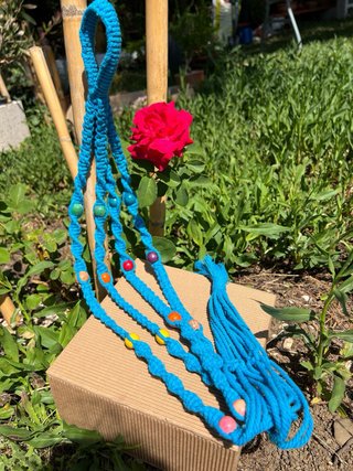 Colgador macetas macramé azul