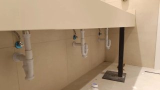 Fontanero ofrece servicio