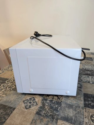 Microondas Panasonic Inverter NN-GD34HW