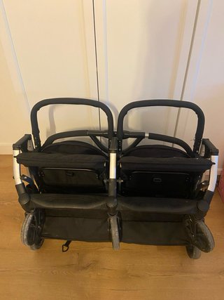 Silla gemelar ligera Babify negra