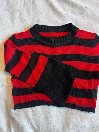 Jersey Rayas Rojas y Negras Desgastado