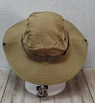 REBAJA! CHAMBERGO ARIDO ( COYOTE). SOMBRERO. GORRO