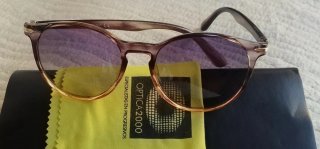 Occhiali da sole polarizzati