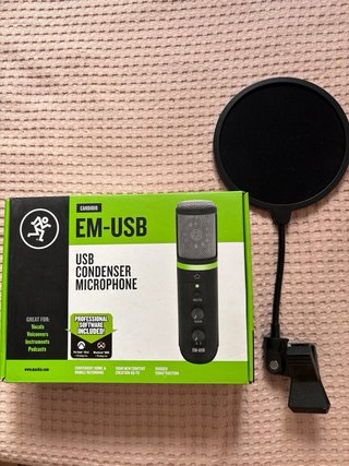 Micrófono Maono EM-USB Condenser + Antipop