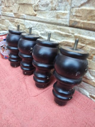 Pata torneada mueble armario madera maciza Vintage