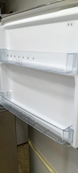Nevera Hisense No Frost A+ 170 x 60 x 63 cm