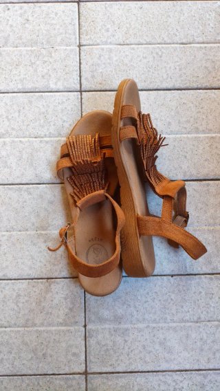 Sandalias M.D. style Marrón y Dorado