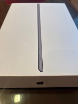 Caja iPad 7ª Gen
