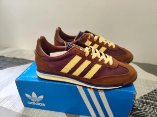 Zapatillas Adidas SL72 Marrones y Moradas