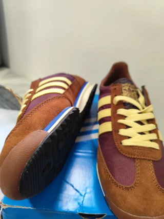 Zapatillas Adidas SL72 Marrones y Moradas