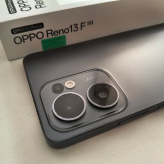 Oppo Reno13 F 5G