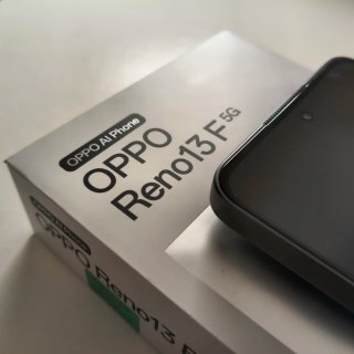 Oppo Reno13 F 5G