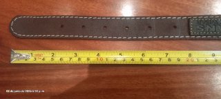 Cinturón de piel marrón para hombre