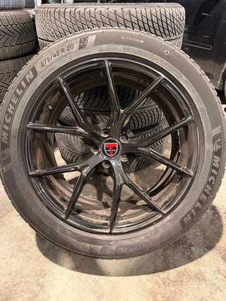 Llantas TUSCANI 5 112 /114 R20 con neumaticos