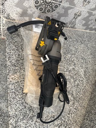 Mini sierra circular TECTOOL con láser