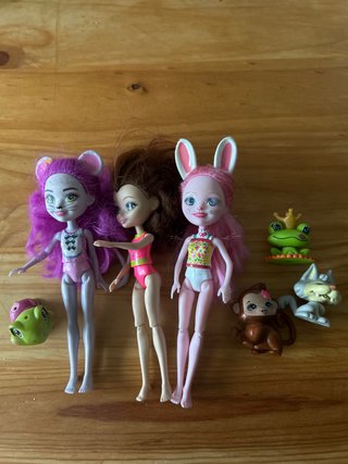 Muñecas Enchantimals con Accesorios