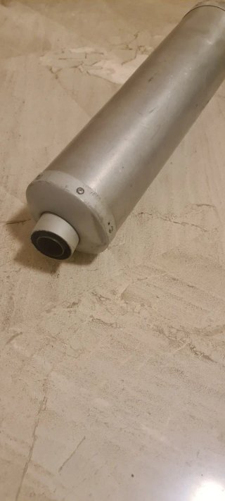 Tubo de escape Yamaha R6 YZF Solo usado para ITV