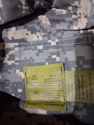 Gorra y Bolsillo ACU Camuflaje