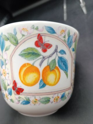 Taza desayuno porcelana inglesa Roy Kirkham