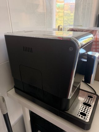 Cafetera Incapto con espumador de leche