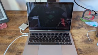 MacBook Pro 13 2017 Plata (Pantalla Rota)