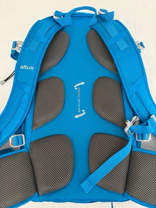 Mochila Denon 24 Trekking Montaña Azul