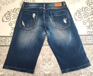 Jeans Cortos Desgastados Talla 38