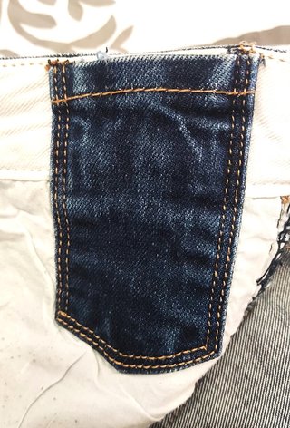 Jeans Cortos Desgastados Talla 38