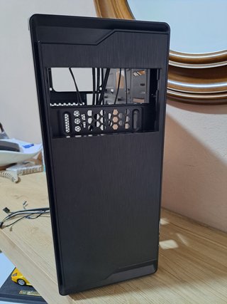 Case PC Micro-ATX Mini-Tower Vuoto