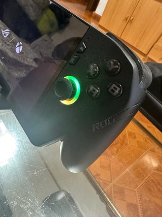 Console portatile ASUS ROG Xbox Ally X