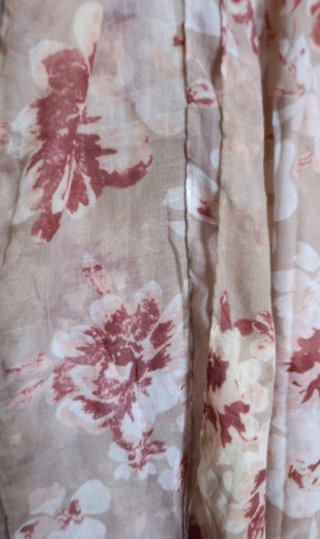 Maxi fular pañuelo Cortefiel floral burdeos Bueno