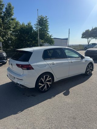 VW Golf R-Line 2.0TDi 150cv automatico