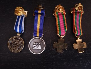 Lote 4 medallas miniatura
