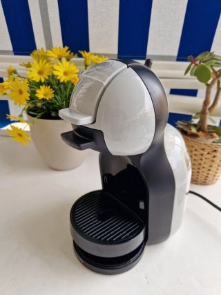 Cafetera Dolce Gusto