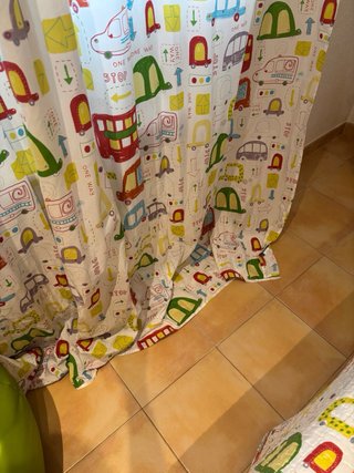Conjunto cortinas, cojines y colchas