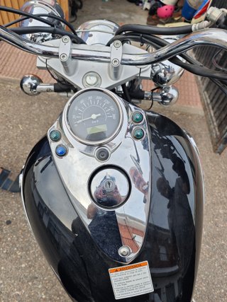 Suzuki Intruder 250 LC Negra