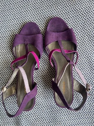 Sandalias Rosco Cuero Morado y Rosa