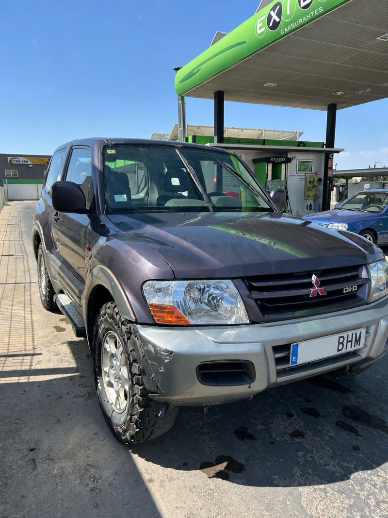 Mitsubishi Montero 2001 - foto 1