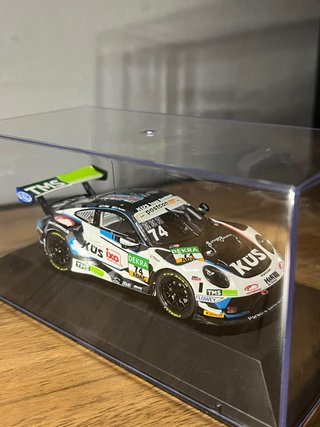 Porsche 911 GT3 R Ixo 1/43 Adac GT 2019