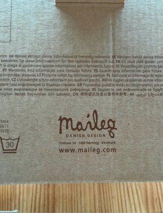 Cama miniatura Maileg para muñecas
