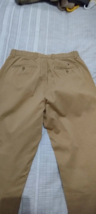 Pantalón Chino Tommy Hilfiger Talla 32 americana.