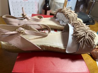 Sandalias Beige y Rosa con Flecos