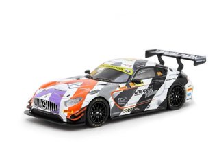 Set di modelli di auto in scala Mini GT e Tarmac Works 1/64