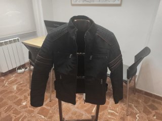 Chaqueta Motera Impermeable Negra Hombre