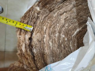 ROLLO DE LANA DE ROCA. Habrá unos 10m