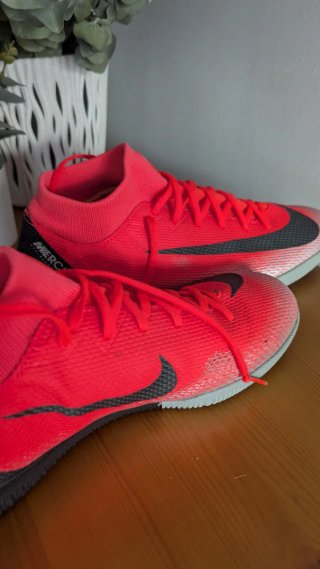 Nike - Mercurial SuperflyX 6 Academy CR7