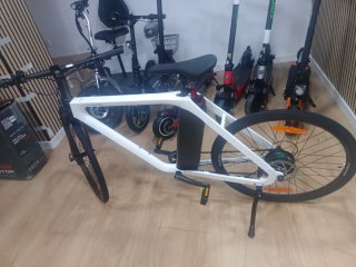 Bicicleta eléctrica Navee z1