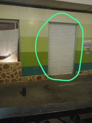 Persiana de local comercial