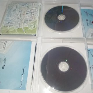 Confezione 4 Giochi GTA V PS3 + Mappe